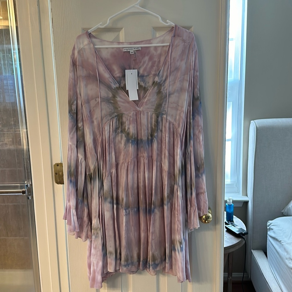Flowy tie dye midi dress